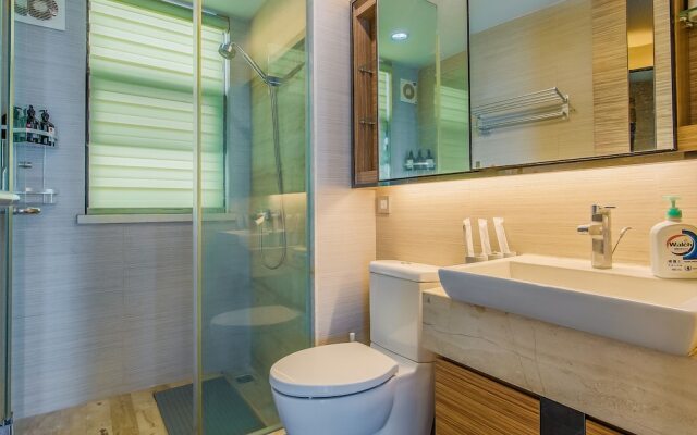 Locals Boutique Apartment Huafa Plaza 17