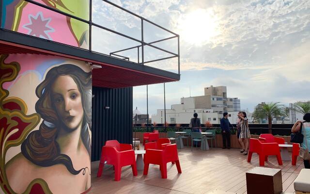 Radisson RED Miraflores