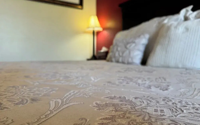 FairBridge Inn Express Hiawatha