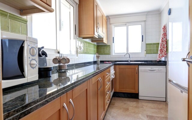 Residencial El Castell Apartment