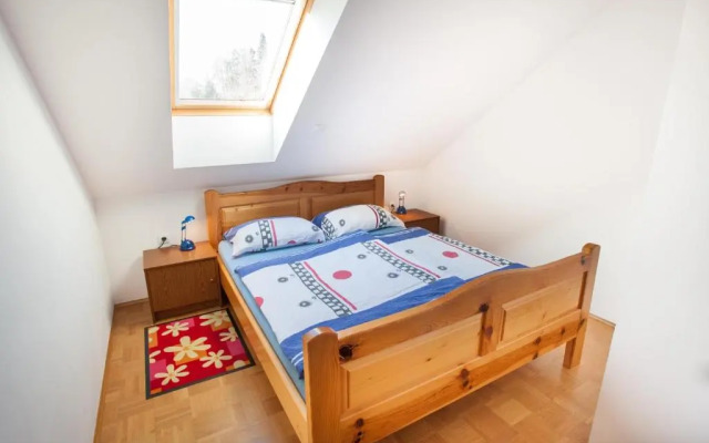 Apartments Bar Lovec