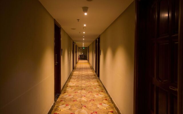 Century Boutique Hotel