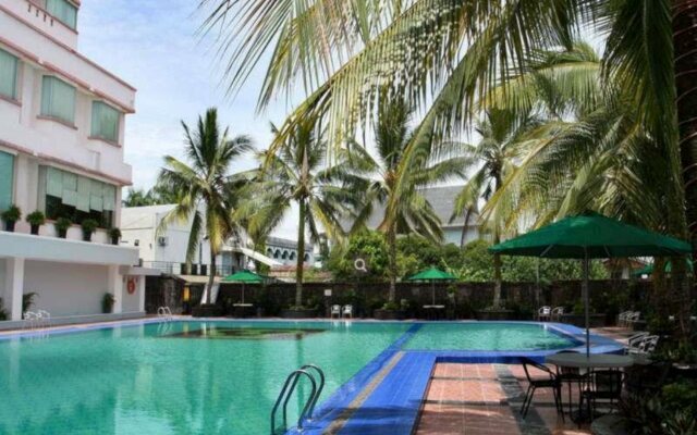 Hotel Pangeran Beach