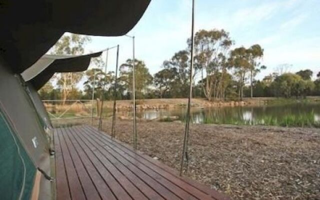 Billabong Camp, Taronga Western Plains Zoo