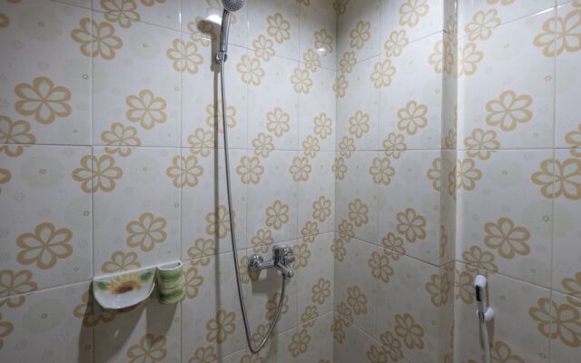 OYO 1633 Hotel Darma Nusantara 3