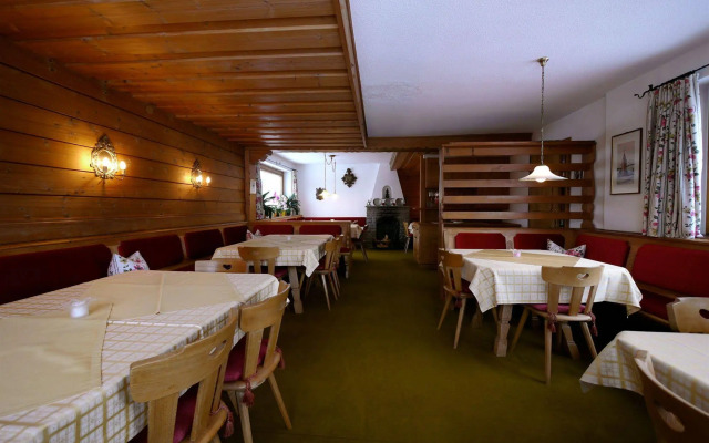 Haus Schrofenstein