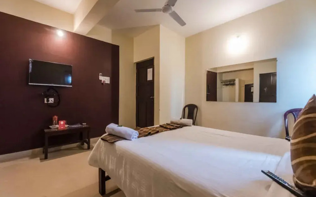 OYO Rooms Baga Shack Road 2