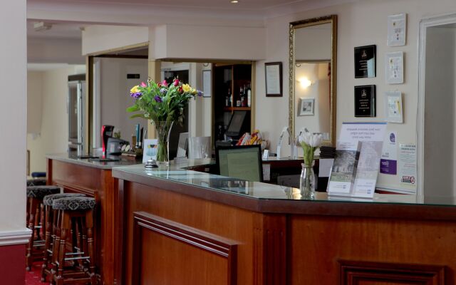 Best Western Claydon Hotel