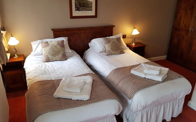 White Lion Royal Hotel