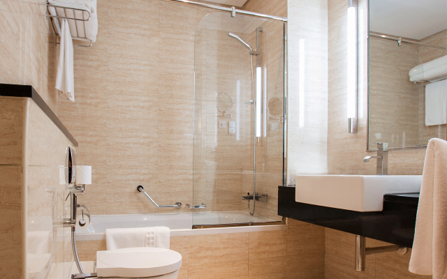 Pullman Dubai Jumeirah Lakes Towers - Hotel & Residence