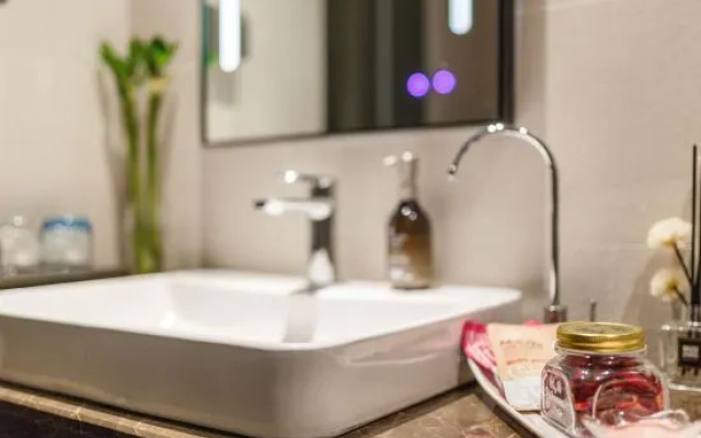 Homeinn Selected Hotel (Guangzhou Baiyun Mountain Jingxi Nanfang Hospital Subway Station) – Bathroom – Guangzhou