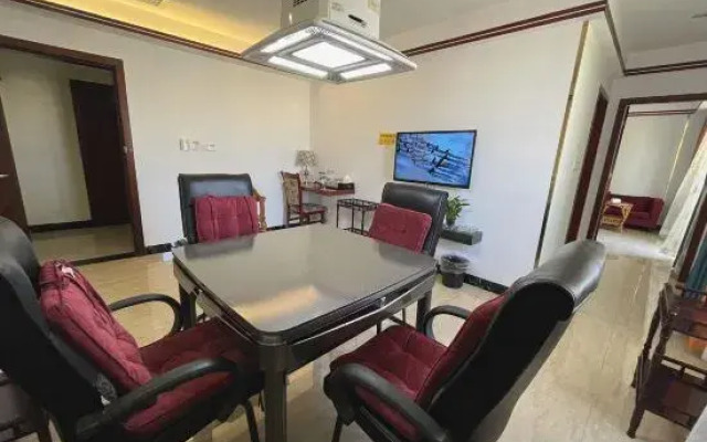 Jinyi Business Hotel