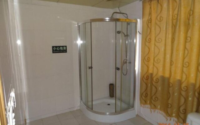 Luliang Jinjiang Inn