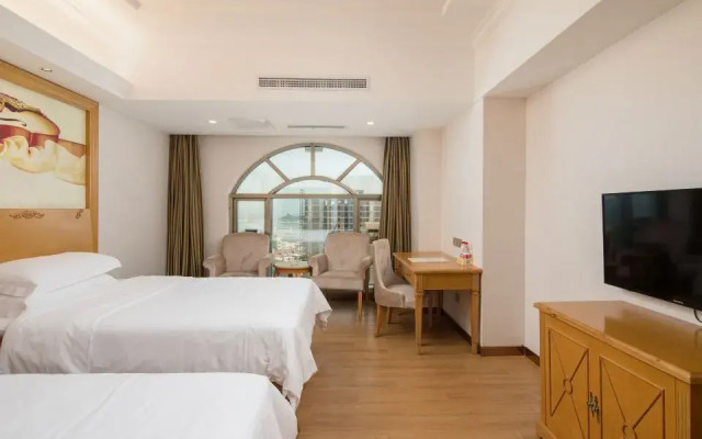 Vienna Hotel (Shanwei Honghaiwan)