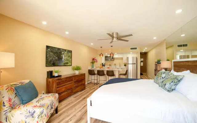 Royal Kahana 317