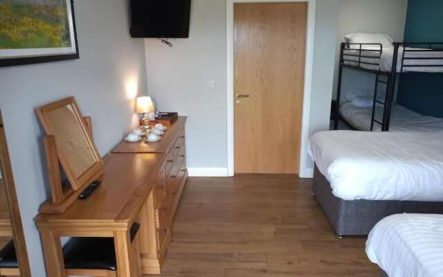 Standing Stones Lodge