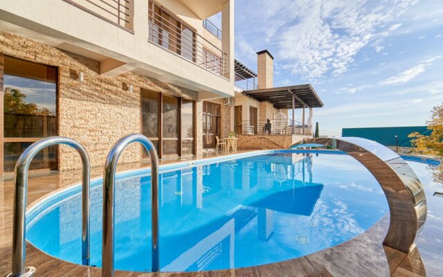 Вилла на Орбитовской