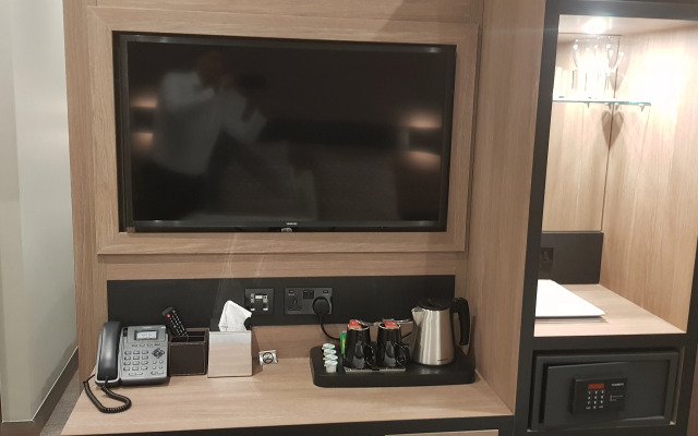 Merit Kensington Hotel