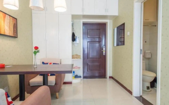 Swan Apartment