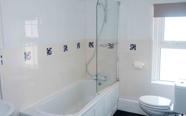 The Chadwick Holiday Flats