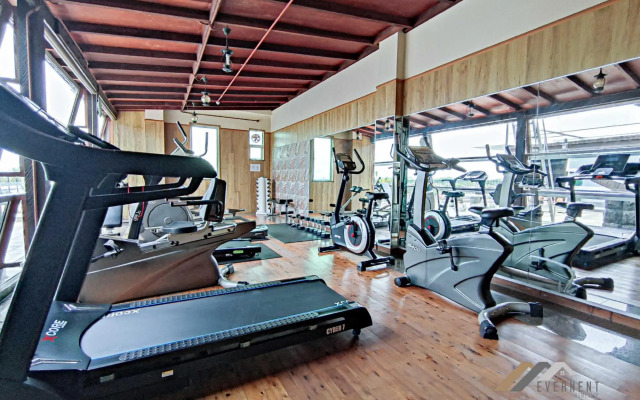 Mciti Suites
