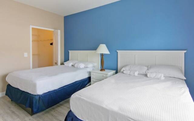 Runaway Beach - 2 Bd Villa (RW 22202)