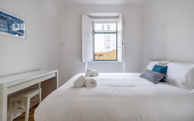 Santos 132 by BnbLord