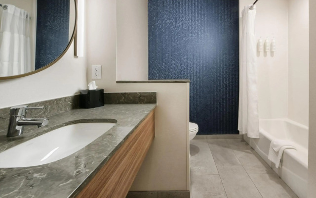 Fairfield Inn and Suites Dallas East