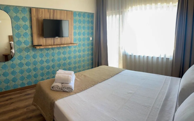 V Beach Hotel