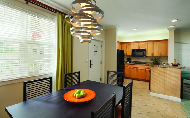 Harborside Resort & Vacation Rentals at Atlantis