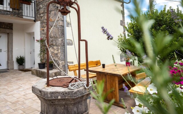 Amazing Apartment in Veprinac With Wifi and 2 Bedrooms