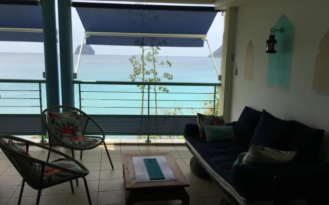appartement les pieds dans l'eau dans résidence de standing