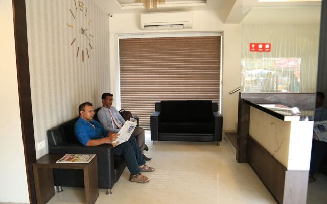 OYO 8690 Hotel Kalpana Elite