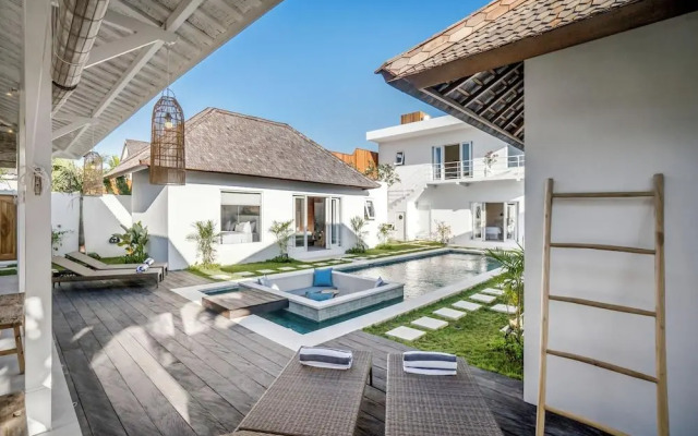 Villa Passion by Alfred in Bali