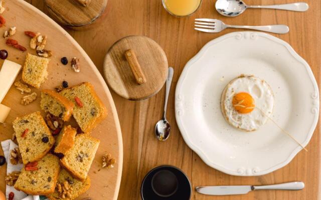 NAIADES the residence ioannina castle