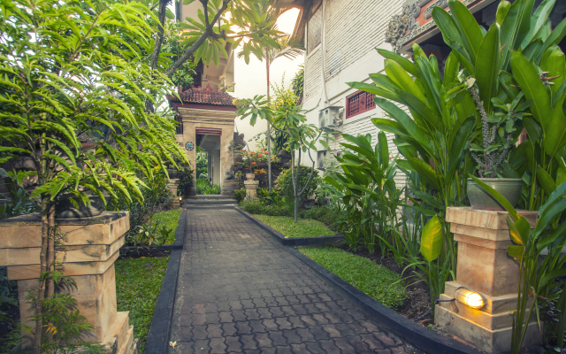 Seminyak Paradiso Hotel