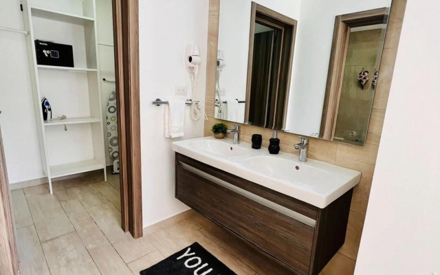 Relax Apto Pool And Golf View in Cana Pearl