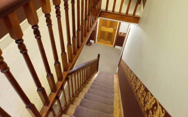 Stoke House Bed And Breakfast