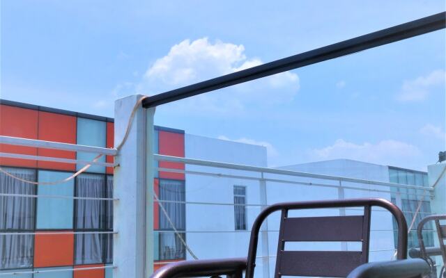 S8 Boutique Hotel