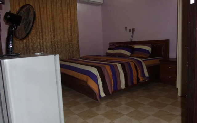 De Maria Inn Apartment