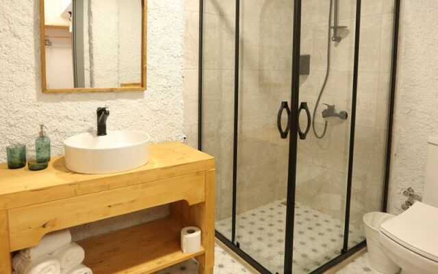 Sakiz Kizi Butik Otel