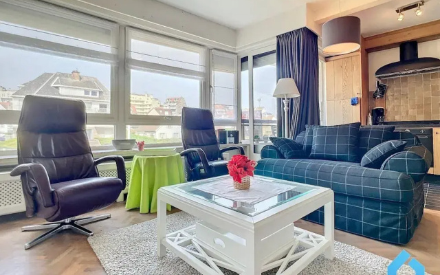 Cosy Sunny Apartment Near Zeedijk