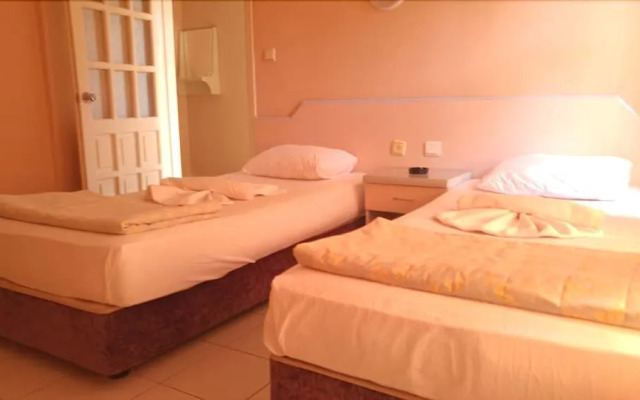 Gold River Apart Otel