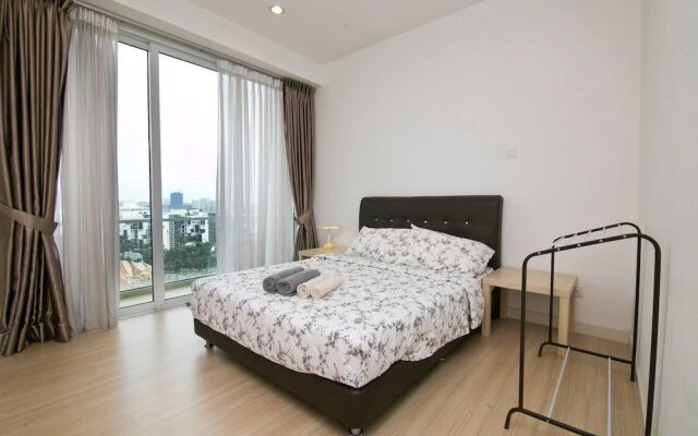 Spacious Suite Next to Nexus & Capri Bangsar South