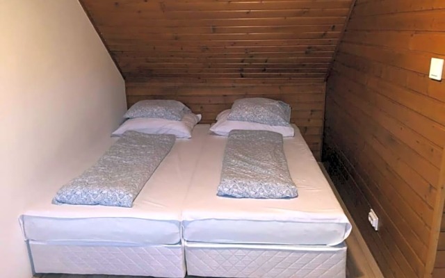Natura Panzio & Apartmanhaz