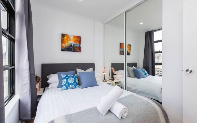 ROLAND, 1BDR Melbourne Apartment