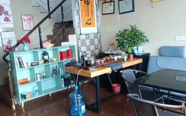 Shengsi medlar culvert  pavilion home stay facility