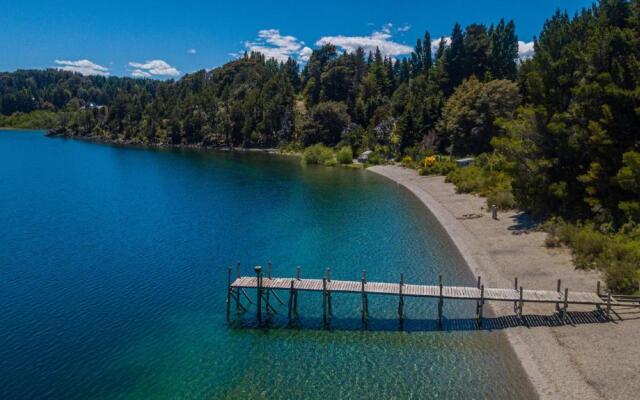 Cabañas Villa Labrador con costa de lago