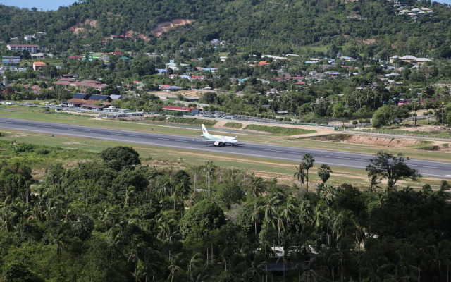 Ruang Thong Residence