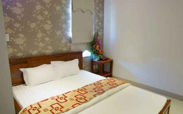 Quang Nhat Hotel